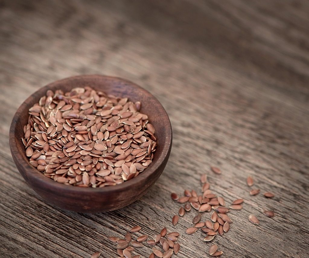 Egy hónap lenmagolajjal – így változott a bőröm és a közérzetem 3 flax seed 1274944 1280 Hidegen sajtolt olajok közvetlen Magyar gyártótól - Verimpex 1994 óta