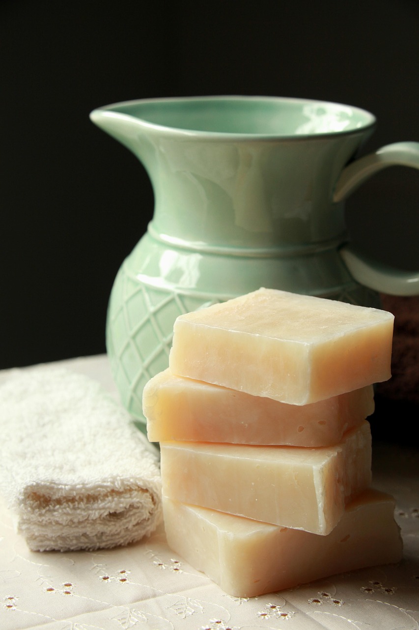 soap 8429699 1280 Hidegen sajtolt olajok közvetlen Magyar gyártótól - Verimpex 1994 óta
